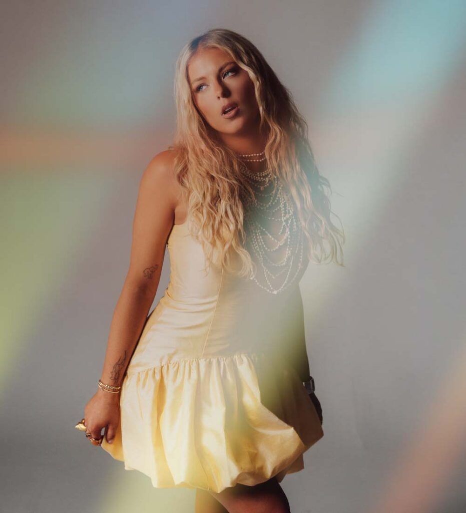 5 Female Artists I Can't Get Enough of Right Now (June 2026 Edition) that nashville girl Ashley Anne ok