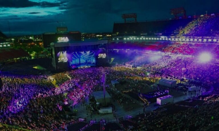that nashville girl CMA fest